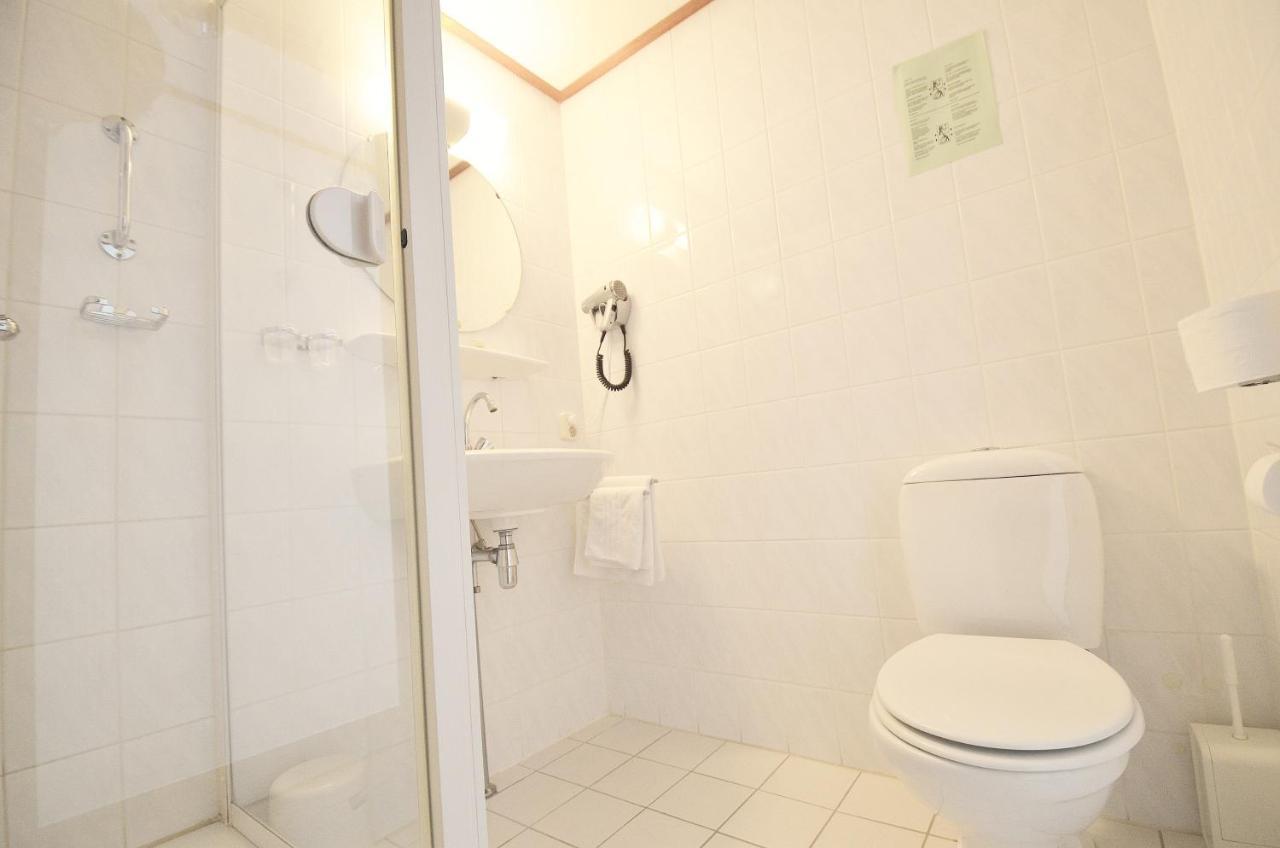 Hotel Faber Hoogezand Quarto foto